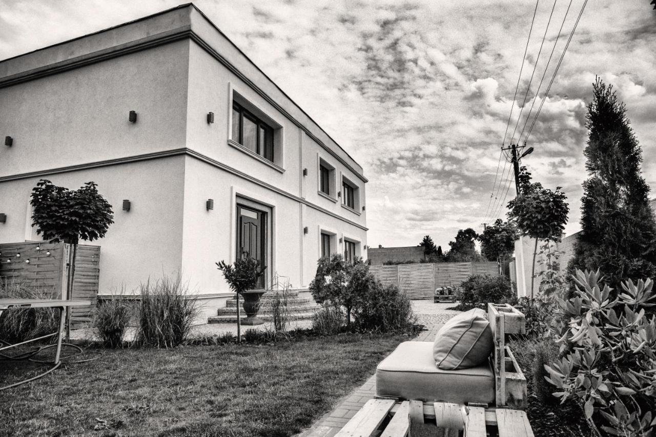 Willa Stara Wozownia W Lusowie Tarnowo Podgórne Exterior foto